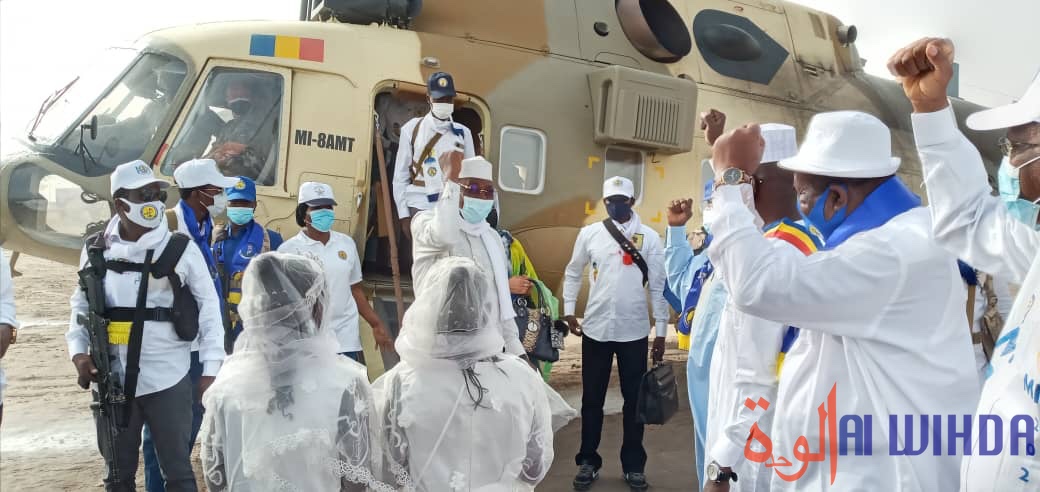 Tchad : arrivée du candidat Idriss Deby à Massakory