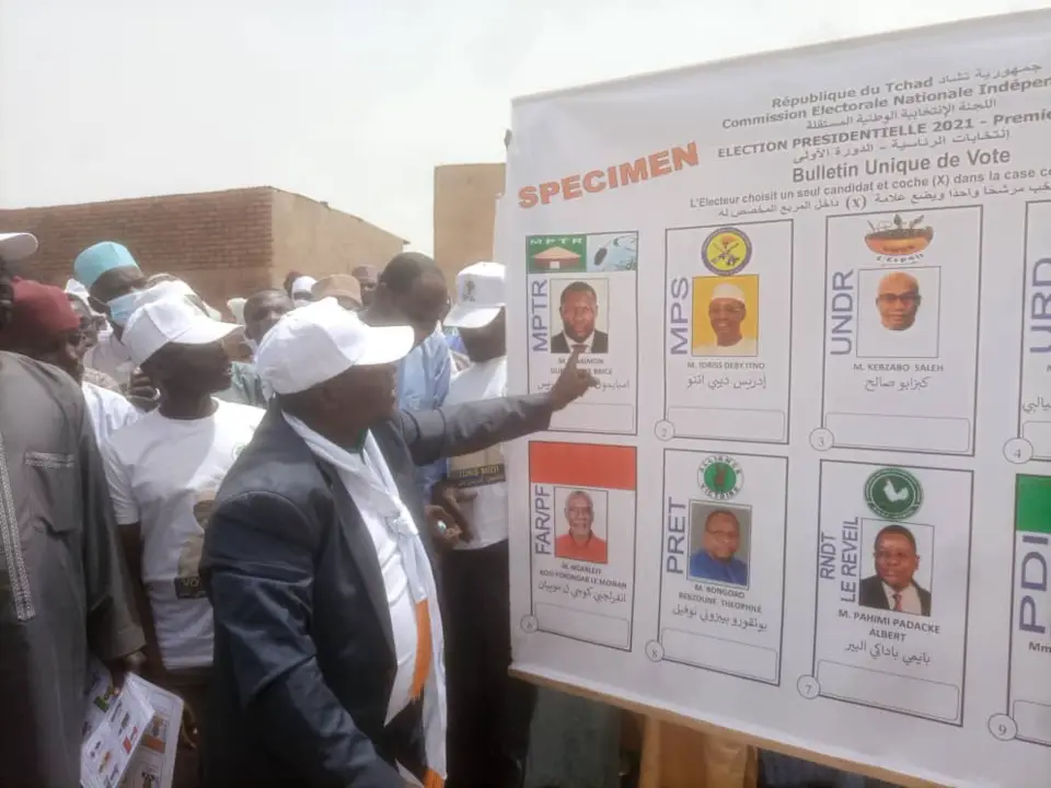 Tchad : les citoyens incités à retirer les cartes d’électeurs