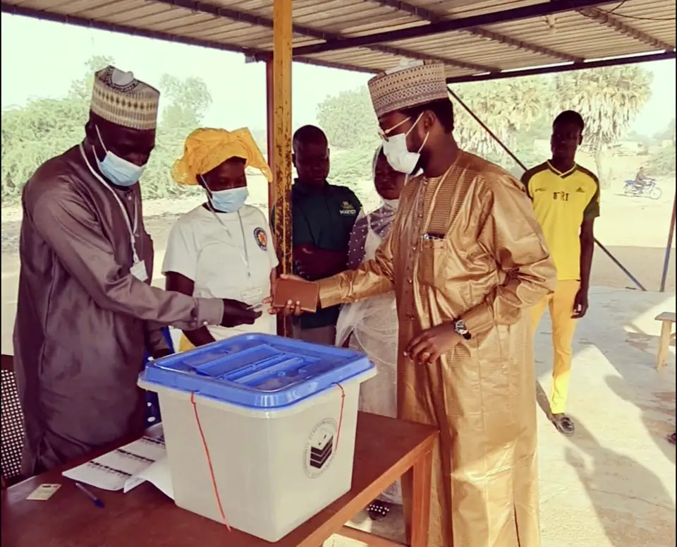 Tchad : les électeurs aux urnes dans le Mayo-Lémié