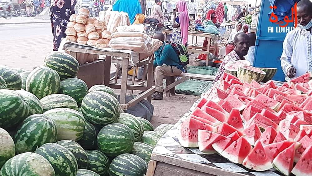 N’Djamena : la pastèque, l'un des fruits les plus consommés en période de Ramadan N’Djamena : la pastèque, l'un des fruits les plus consommés en période de Ramadan