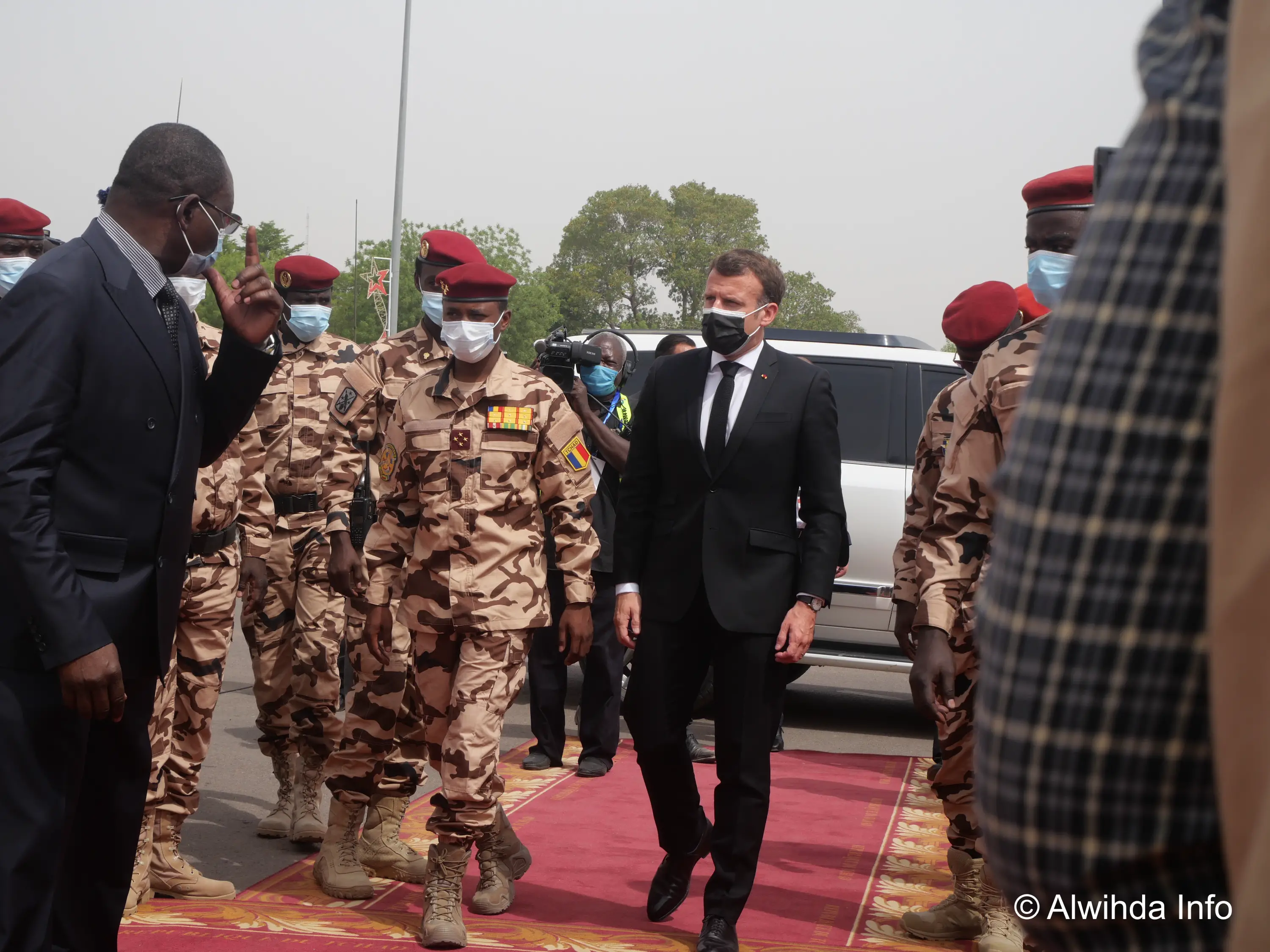 La France s'oppose à un plan de succession du pouvoir au Tchad