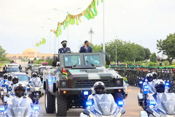 Togo : Un défilé militaire a marqué le 61ème anniversaire de l’indépendance