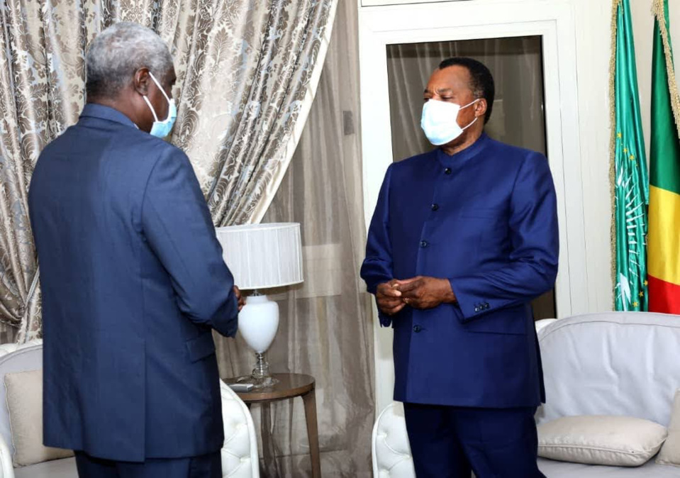 Denis Sassou et Moussa Faki échangent sur la situation au Tchad Denis Sassou et Moussa Faki échangent sur la situation au Tchad