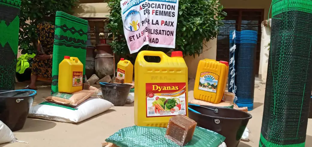 Tchad : Deux ONG distribuent des kits alimentaires aux femmes démunies de Ndjamena