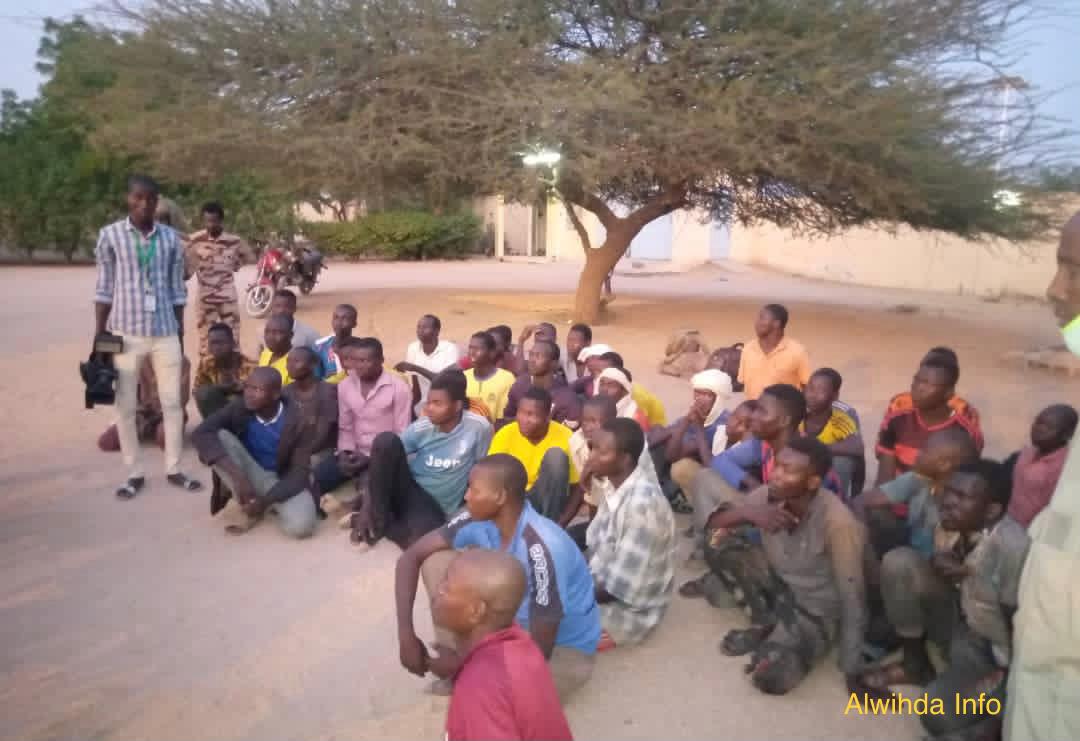 Tchad : des orpailleurs clandestins présentés à Abéché