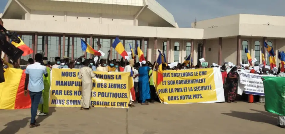 "Tchad en marche" appelle à "transcender les clivages"