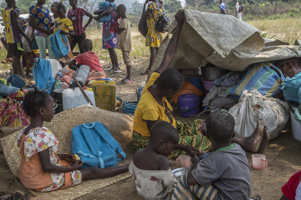 Village Liton, dans la commune de Begoua, au nord de Bangui, la capitale de la République centrafricaine où se sont réfugiés 2000 hommes, femmes et enfants ayant fui leurs villages, depuis les affrontements de janvier 2021 dans le quartier de PK12 et ses environs. © MINUSCA / Herve Serefio