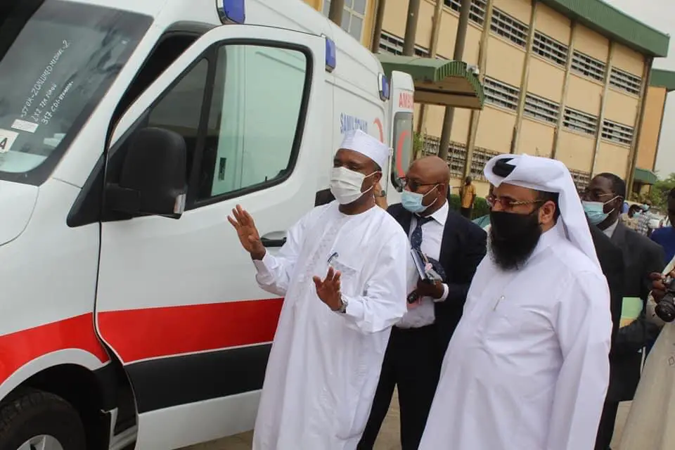 Tchad : le Qatar remet des ambulances équipées au ministère de la santé