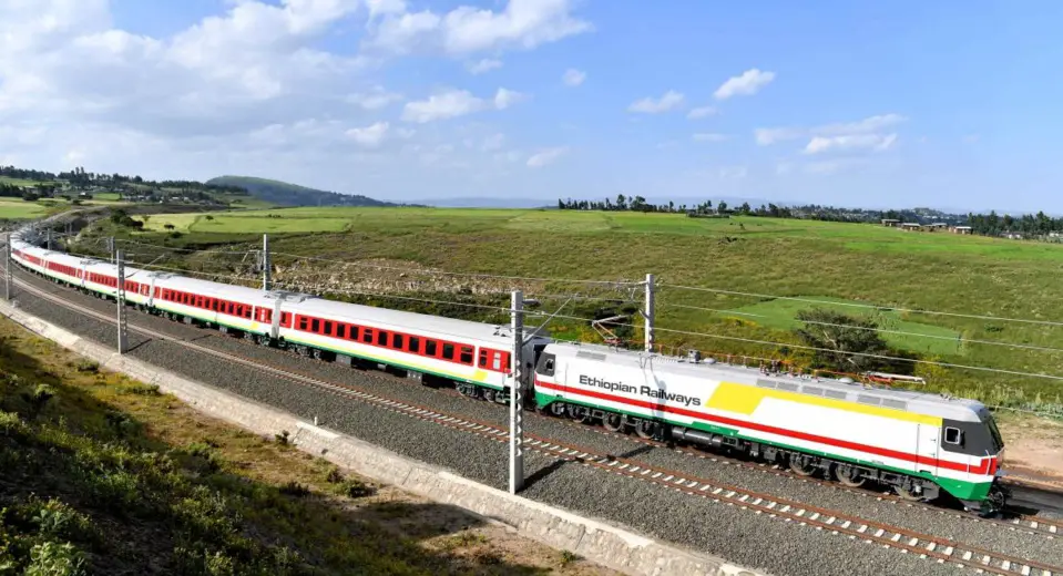 Photo shows an Ethiopian train running on the Chinese-built the Addis Ababa-Djibouti railway. (Photo/Courtesy of China Civil Engineering Construction Corporation)