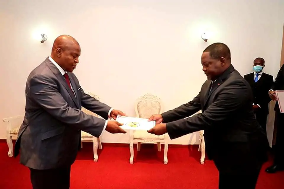 Centrafrique : le Premier ministre remet sa démission au président Touadera