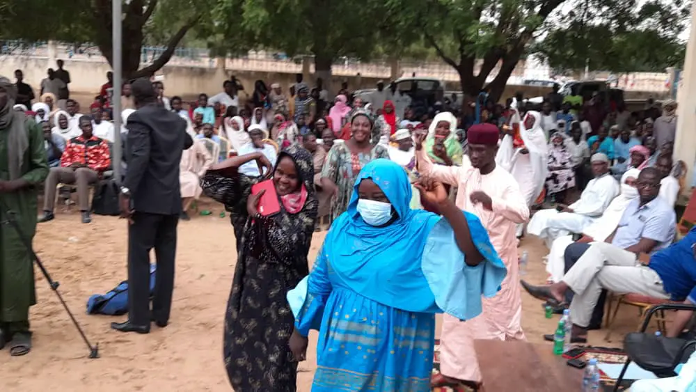 Tchad : la ville d'Ati honore la préfète sortante du Batha Ouest