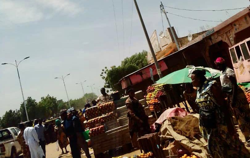 Tchad : des vendeuses de fruits déguerpies de l'avenue du 10 octobre à N'Djamena