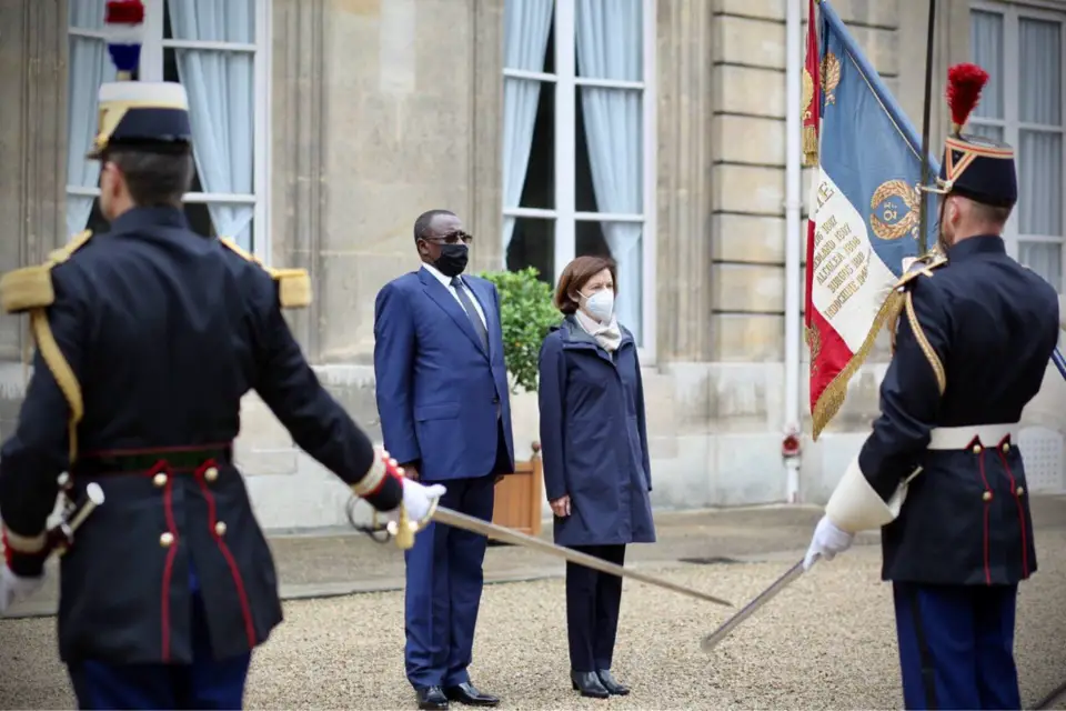 France : Le ministre tchadien de la défense reçu par son homologue français