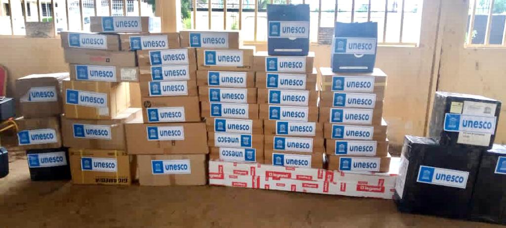 Tchad : l’UNESCO offre des équipements informatiques au ministère de l’Education 