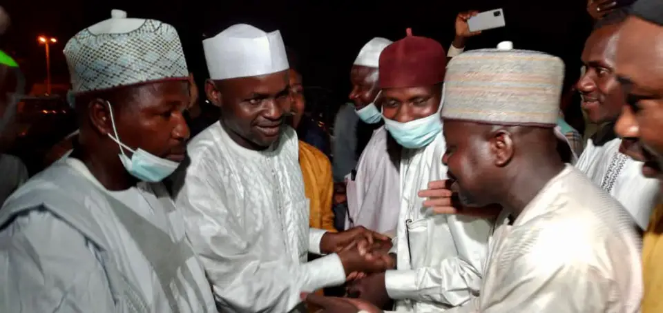 Tchad : Cheikh Abakar Modou accueilli avec ferveur à l'aéroport de N'Djamena