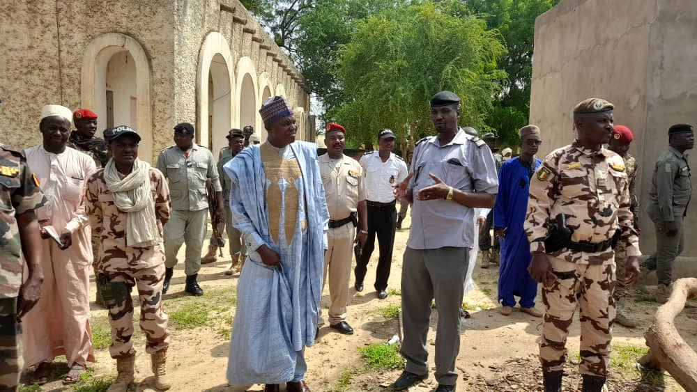 Tchad : le gouverneur du Batha inspecte les services sécuritaires et judiciaires Tchad : le gouverneur du Batha inspecte les services sécuritaires et judiciaires