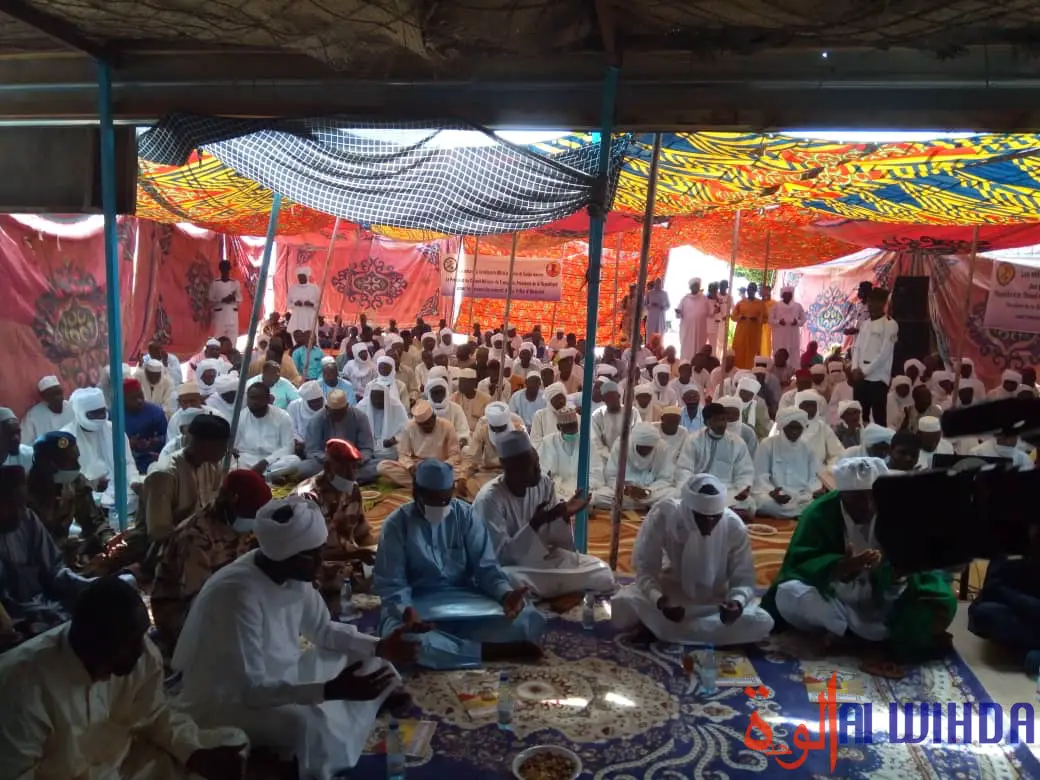 Tchad : lecture du saint Coran et de versets bibliques à Abéché à la mémoire du Maréchal