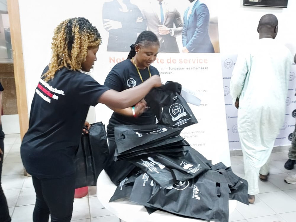 Tchad : la banque UBA célèbre le 5e anniversaire de sa philosophie "Costumer First" Tchad : la banque UBA célèbre le 5e anniversaire de sa philosophie "Costumer First"