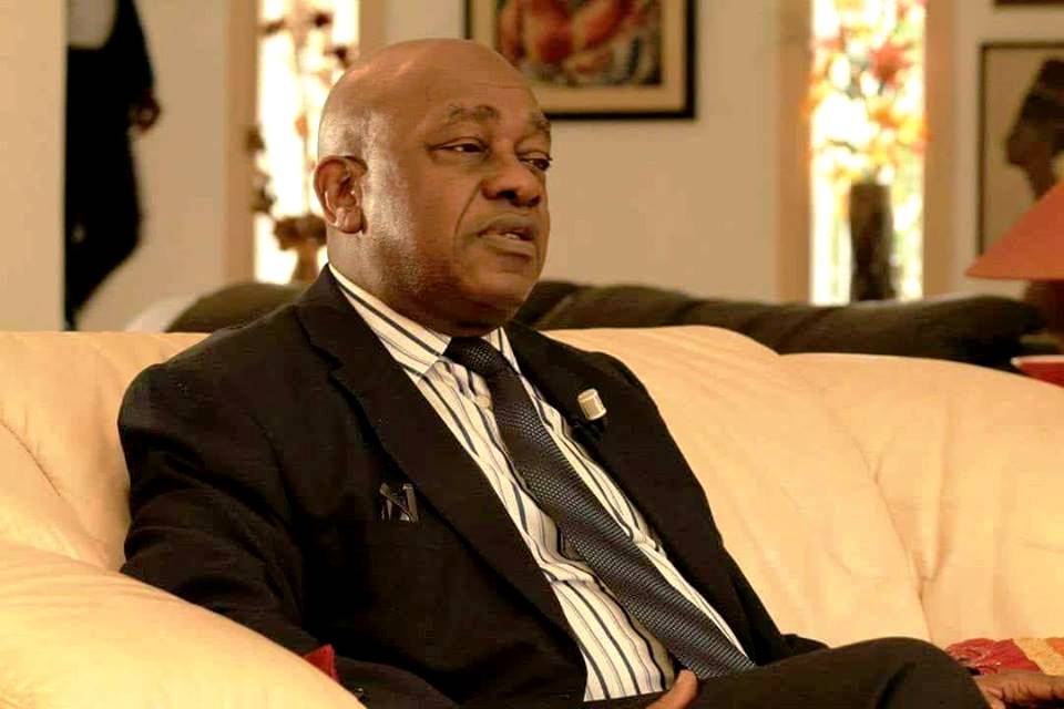 Cameroun : Décès de Penda Ekoka, l’hommage de Célestin Bedzigui Cameroun : Décès de Penda Ekoka, l’hommage de Célestin Bedzigui