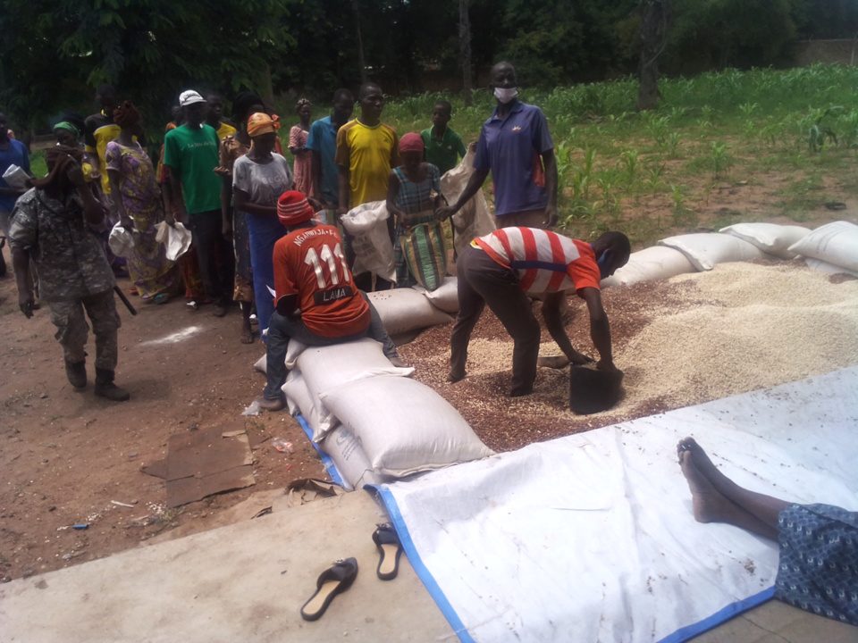 Tchad : des kits alimentaires distribués aux ménages vulnérables de Bébédjia