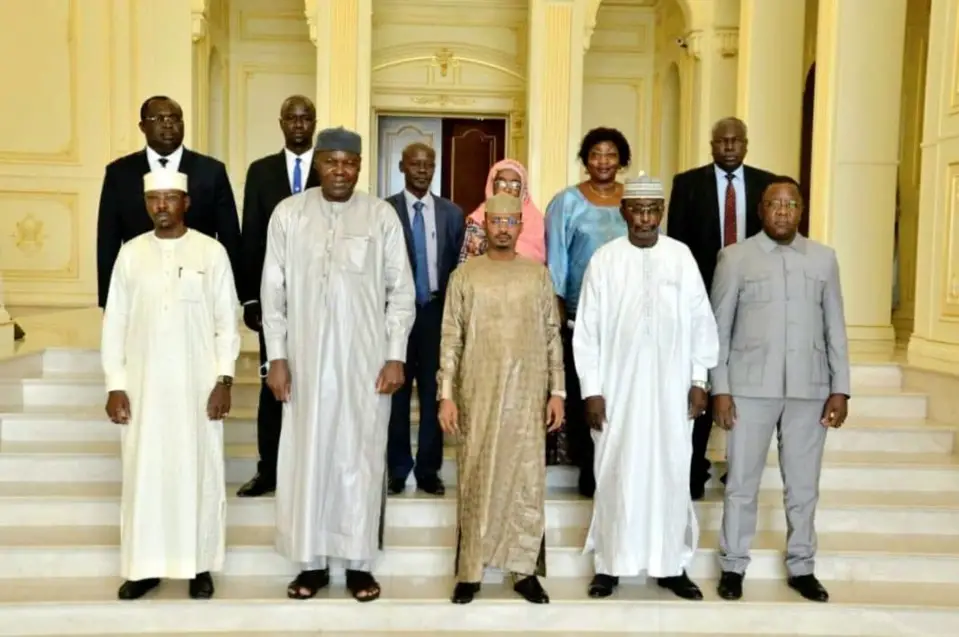 Tchad : le président donne des orientations au comité de sélection des candidatures au CNT. © PR