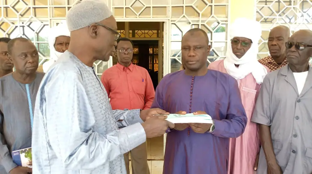 Tchad : remise des registres d’état civil dans la Tandjilé