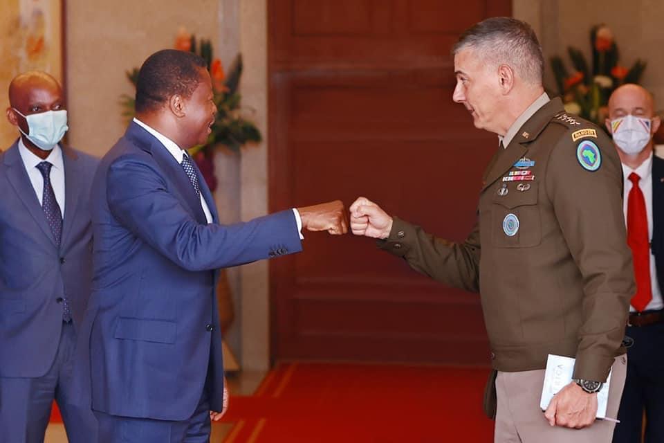 Togo : le président togolais s’entretient avec le commandant de l’AFRICOM