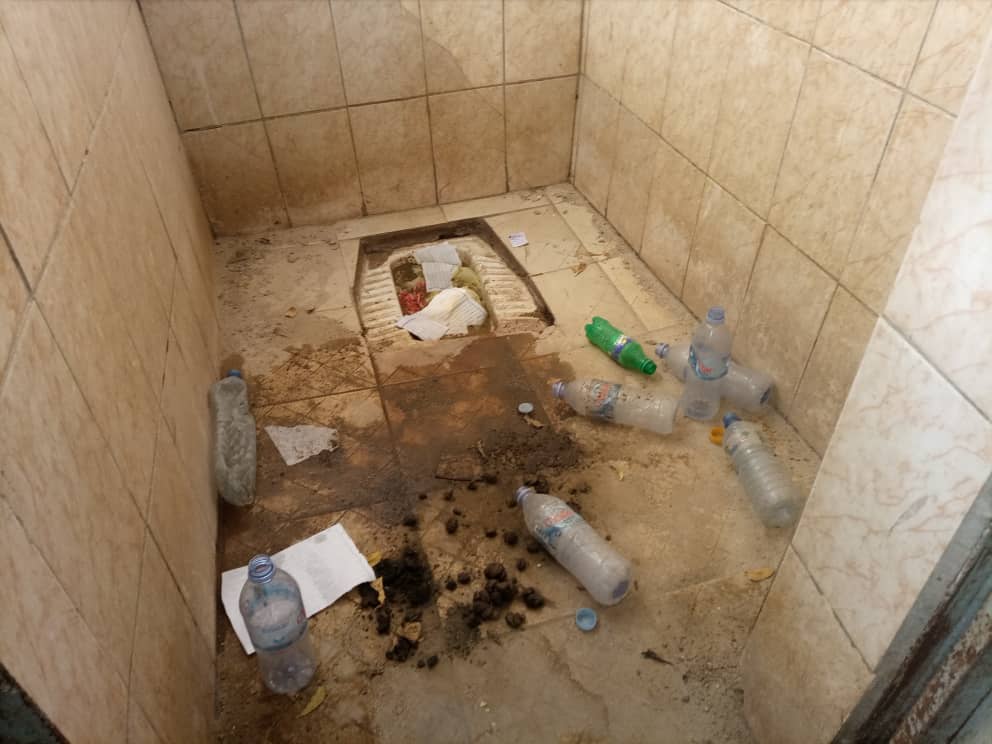 Tchad : les douches des facultés universitaires manquent d'entretien