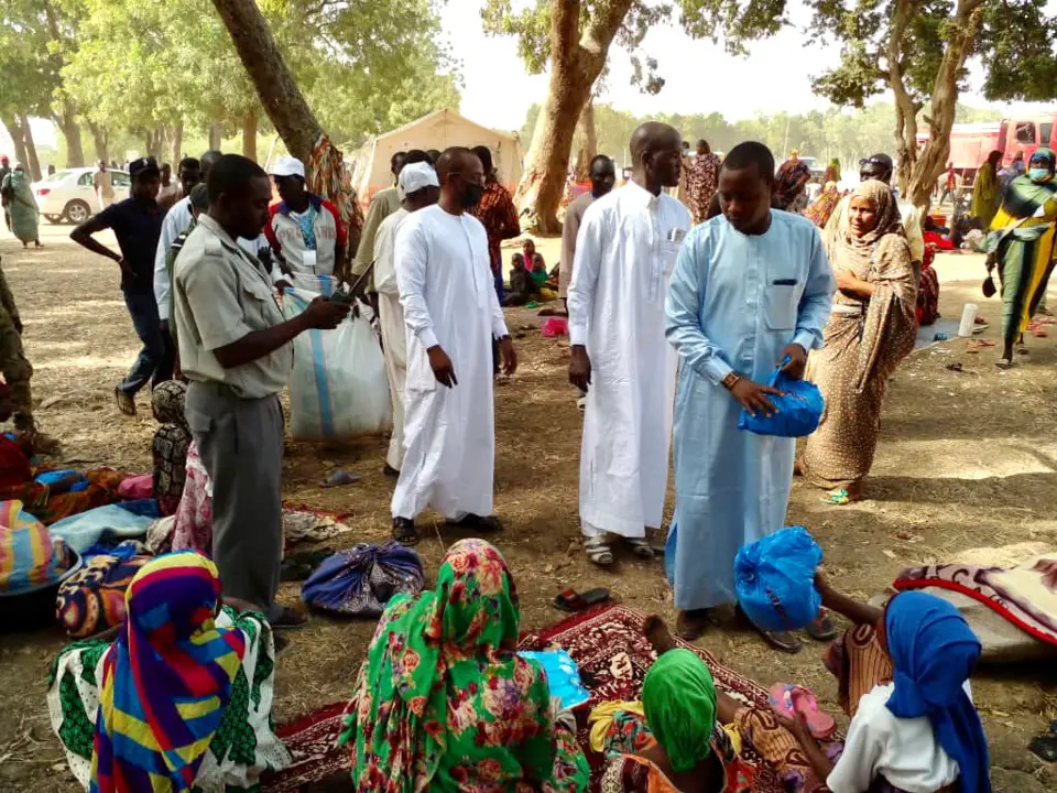 Tchad : la Plateforme des 212 associations remet des vivres aux réfugiés
