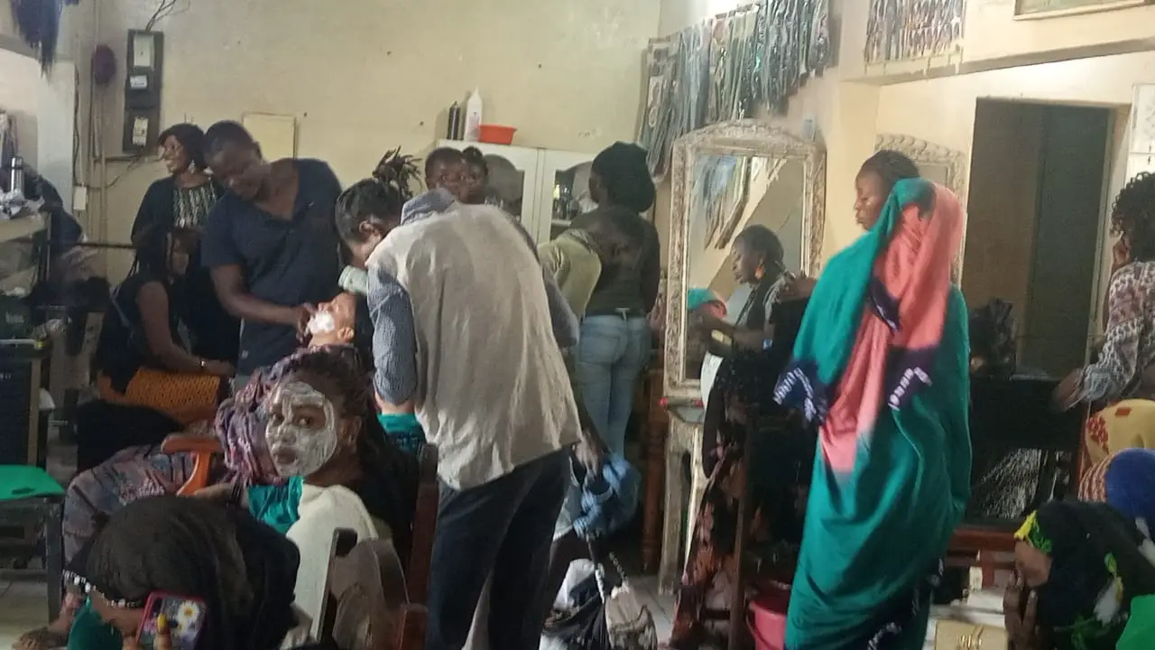 Tchad : ça bouge dans les salons de coiffure pour les fêtes