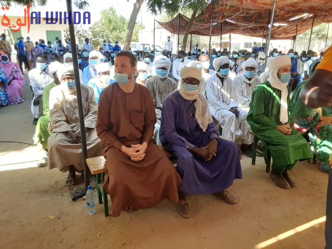 Tchad : la Bible traduite en arabe local dédicacée à Bitkine
