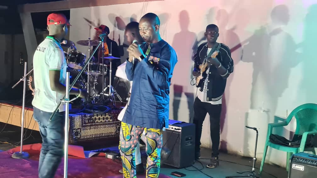 Concert : ​l'artiste tchado-centrafricain Bodoré impose son style en langue "Kabba"