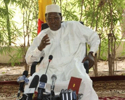 Idriss Déby lors de la Conférence de presse.