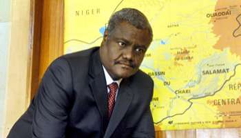 Moussa Faki Mahamat est nordiste et d'ethnie zaghawa, comme le chef de l'État tchadien. © Abdoulaye Barry pour J.A.