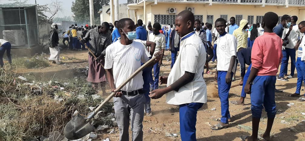 Tchad : Let's Do It s'engage pour l'hygiène et la salubrité dans les écoles