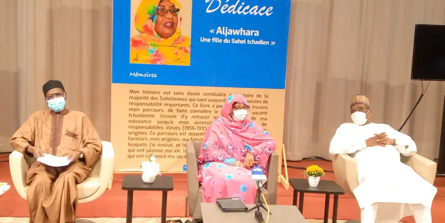Mariam Mahamat Nour présente ses mémoires : "Aljawahara, une fille du Sahel tchadien"