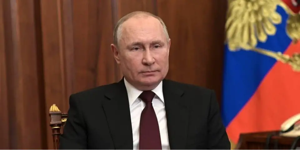 Poutine appelle l’armée ukrainienne à “prendre le pouvoir entre ses mains” et coopérer