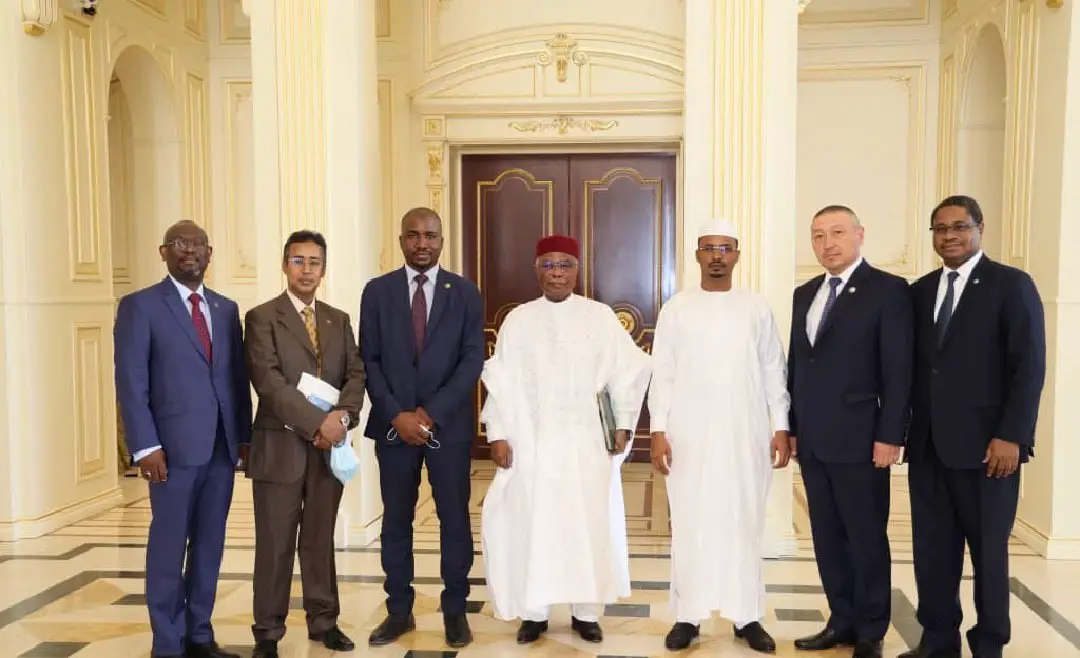 Tchad : le secrétaire général de l'OCI reçu à la Présidence