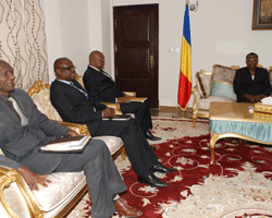 Le Président de la République Idriss Déby reçoit une délégation de la Coalition des ADH pour la défense des victimes en Centrafrique