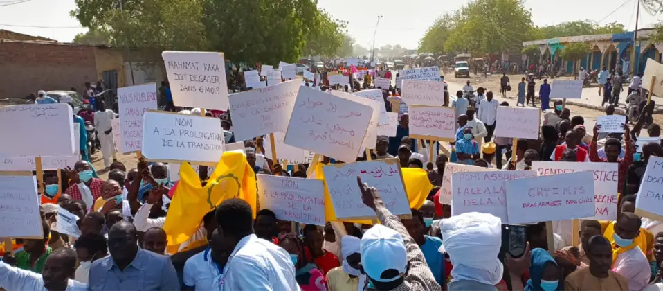 Tchad - marche du PSF : un policier blessé par l’explosion d’une grenade lacrymogène 