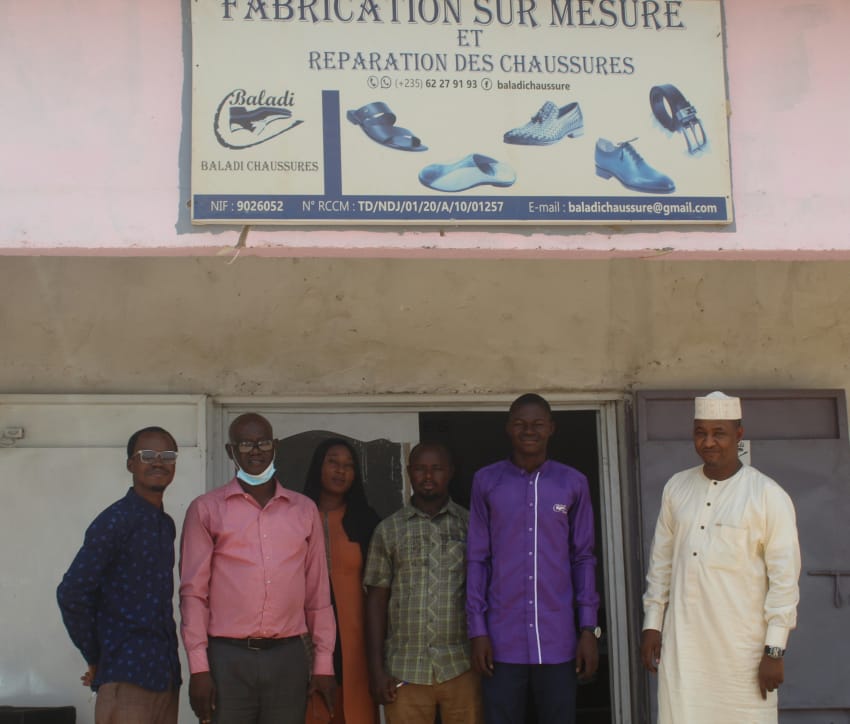 Tchad : la DGEEJ procède au suivi des projets financés par le ministère de la Jeunesse à Ndjamena Tchad : la DGEEJ procède au suivi des projets financés par le ministère de la Jeunesse à Ndjamena