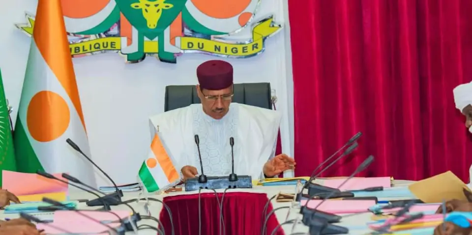 Le Niger veut supprimer la peine de prison pour les délits par voie électronique