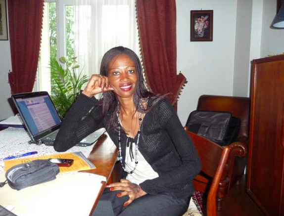 La Présidente de de l'Union Nationale pour l'Alternance au Tchad (UNAT), Mme Ndjelar Koumadji. La Présidente de de l'Union Nationale pour l'Alternance au Tchad (UNAT), Mme Ndjelar Koumadji.