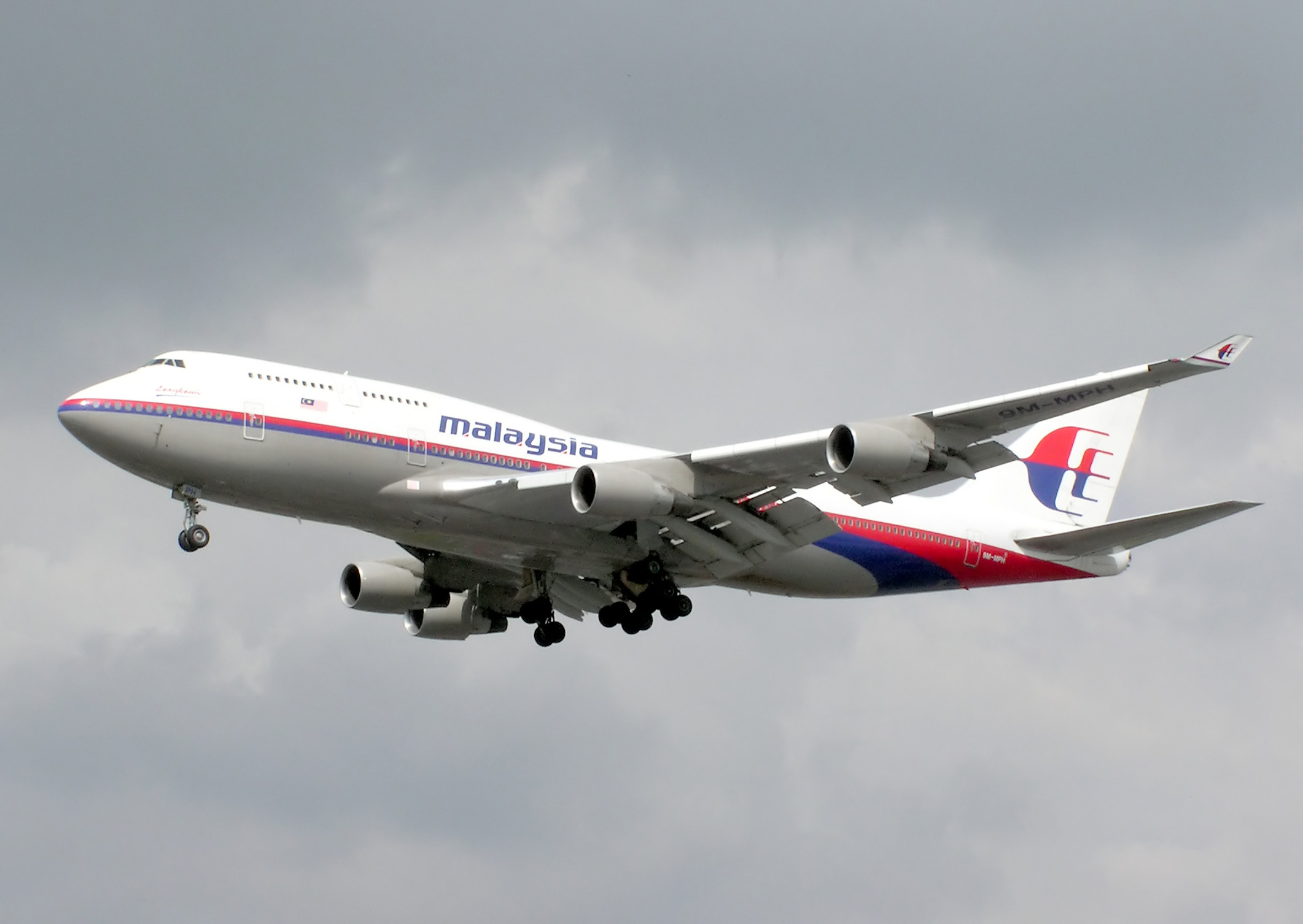 L'avion malaisien détruit par un missile ?