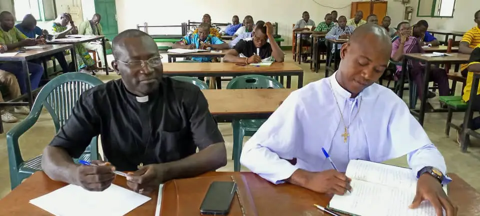 Tchad : les prêtres formés sur la protection des enfants à Laï