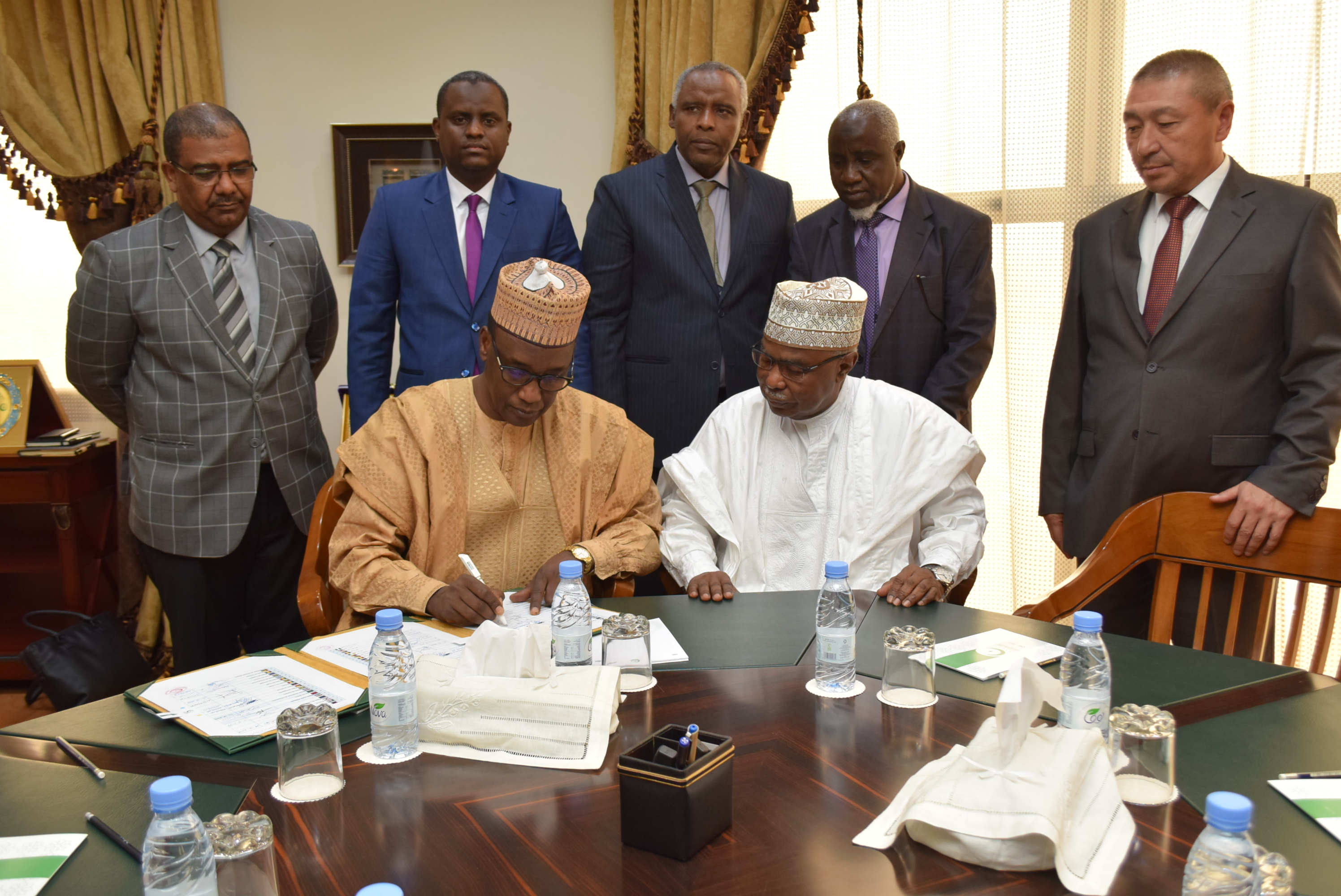 Le Tchad signe le statut de l'Organisation de la Sécurité Alimentaire Le Tchad signe le statut de l'Organisation de la Sécurité Alimentaire