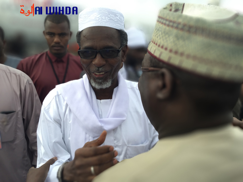 Timan Erdimi ce 18 août 2022 à sa descente d'avion à N'Djamena. © Djimet Wiche/Alwihda Info