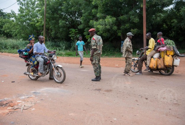 RCA : Le groupe terroriste Anti-balaka admet vouloir "marcher sur le Nord" et appel à "désarmer le KM5" RCA : Le groupe terroriste Anti-balaka admet vouloir "marcher sur le Nord" et appel à "désarmer le KM5"