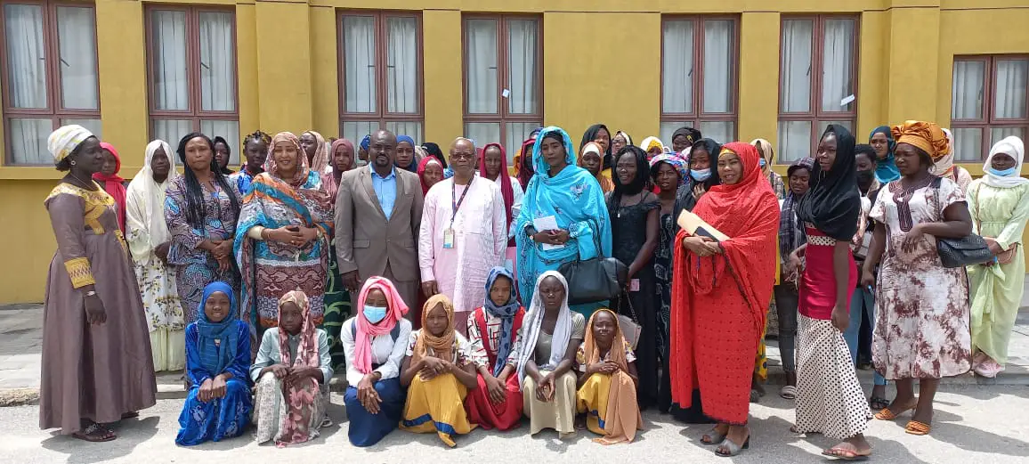 Tchad : la Maison de la femme forme 60 filles en perlerie et customisation