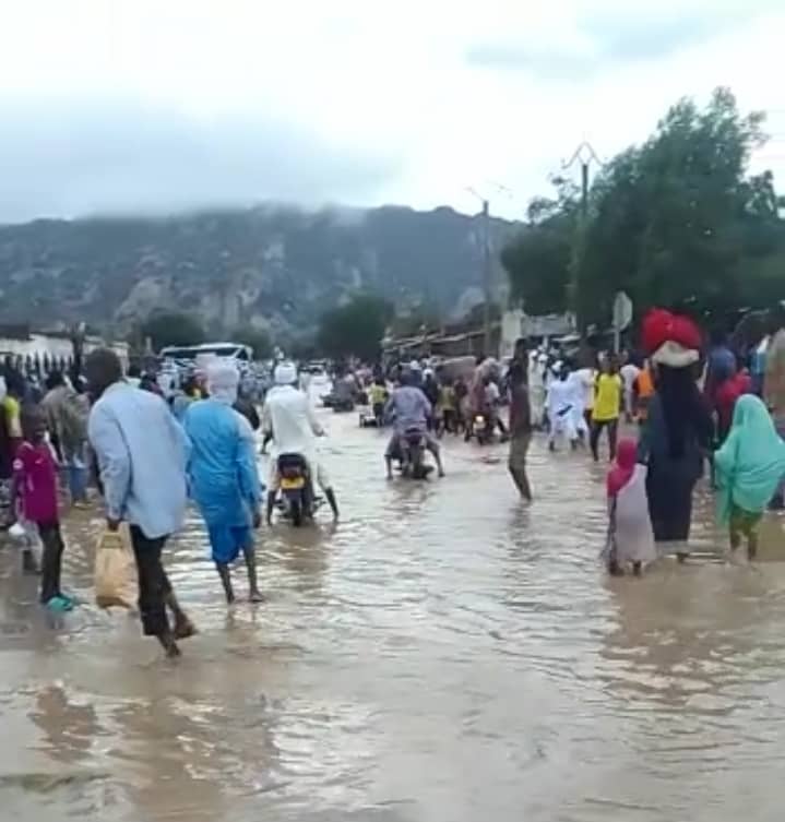 Tchad : une grosse pluie fait des dégâts à Mongo